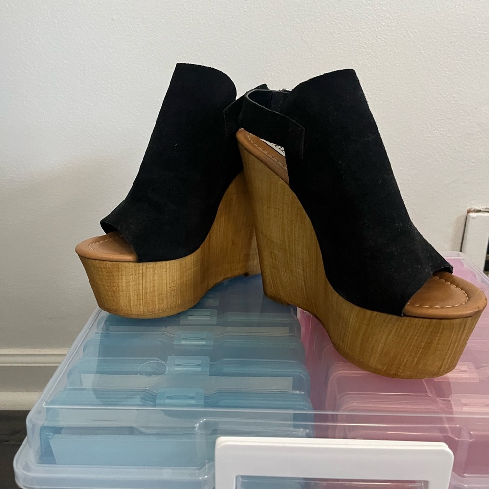 Steve Madden Black Wooden Wedge Shoes